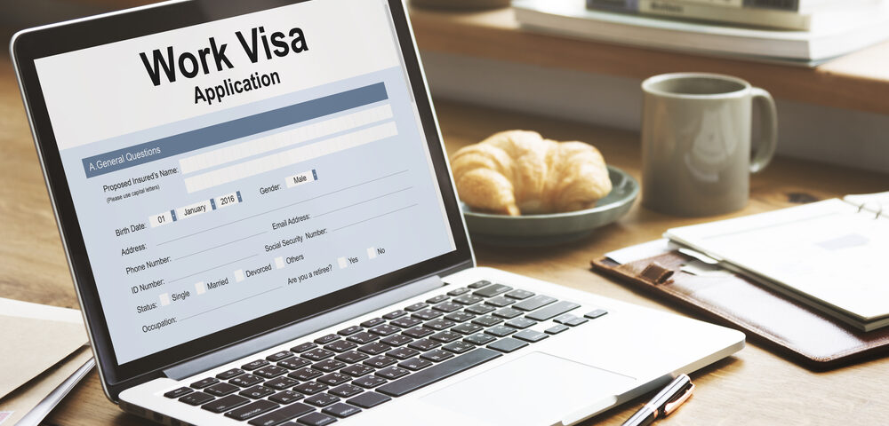 Direito a permissão de estadia em Israel para investidores e especialistas estrangeiros