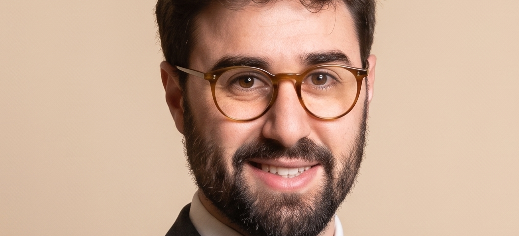 Niv Feingold, Adv.